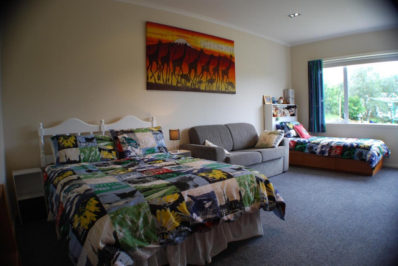 Sandcastle Bnb Ruakaka Exterior photo